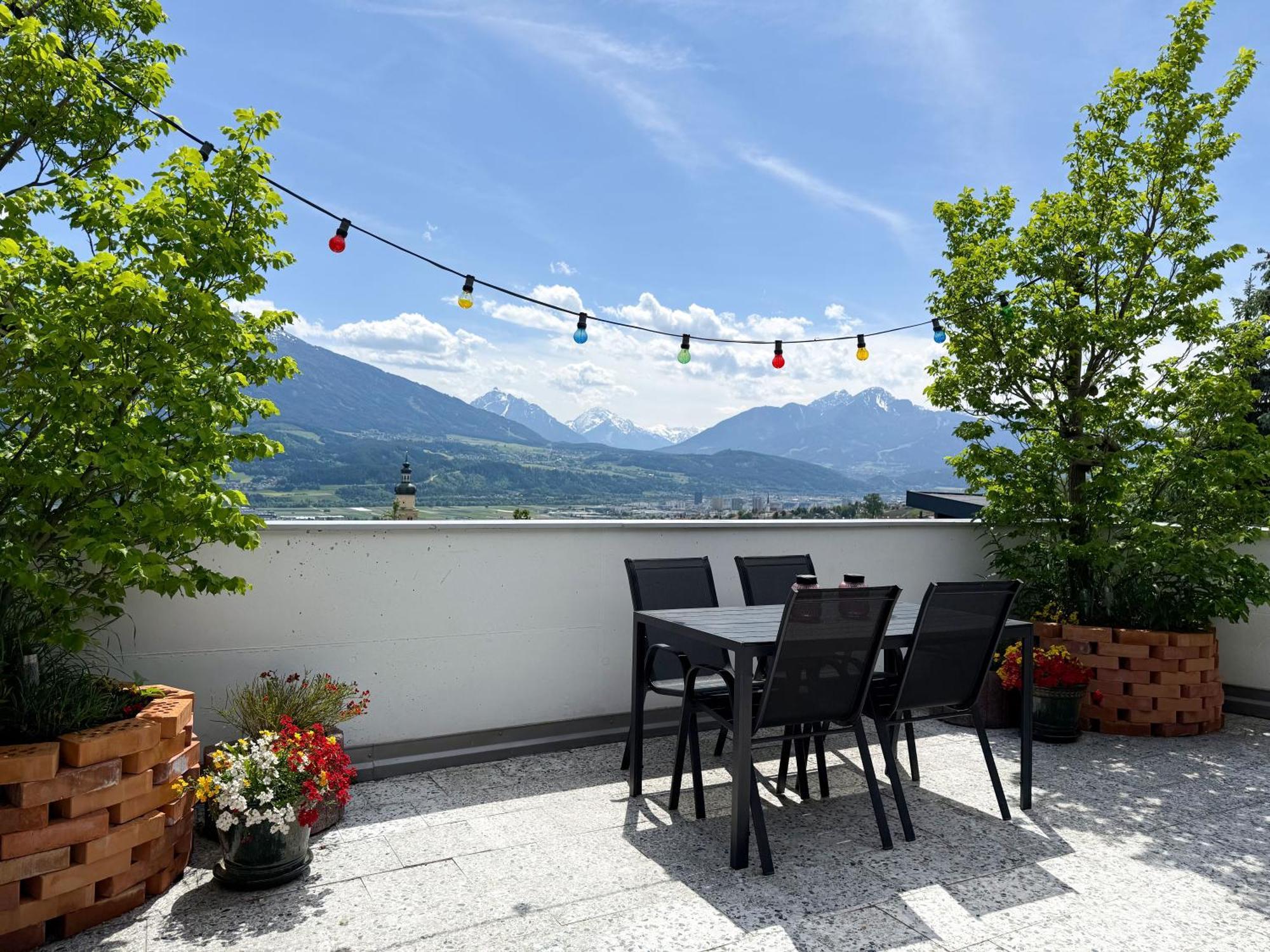 Sunny Mountain Loft - Terrace & Garden Daire Thaur Dış mekan fotoğraf